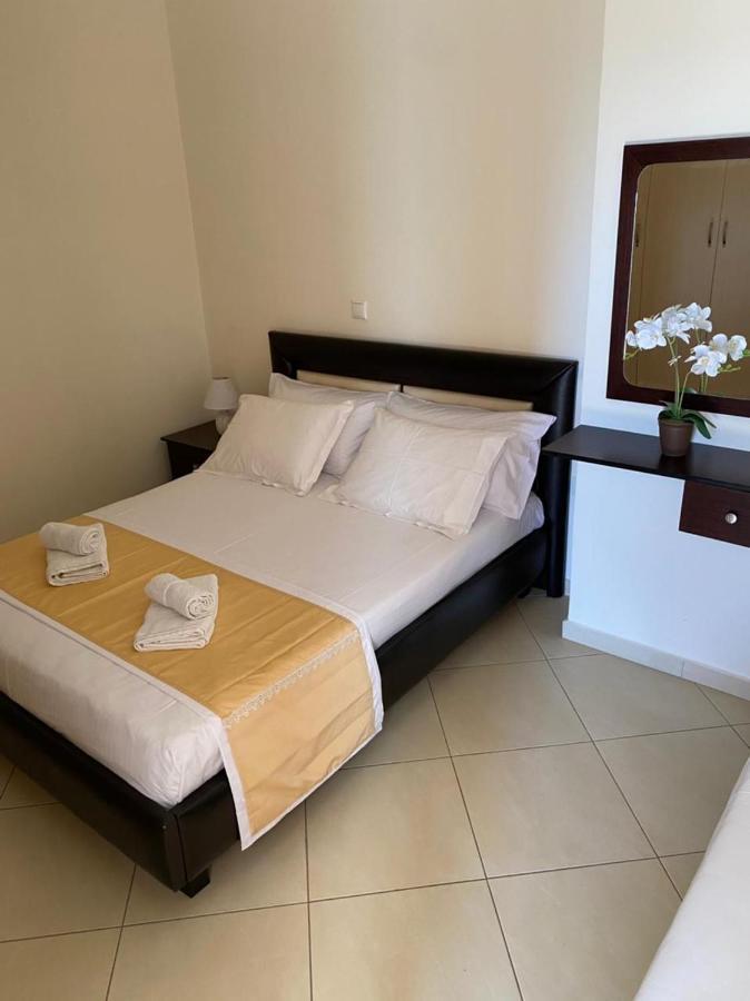 Paradiso Apartments ซารานเดอ ภายนอก รูปภาพ