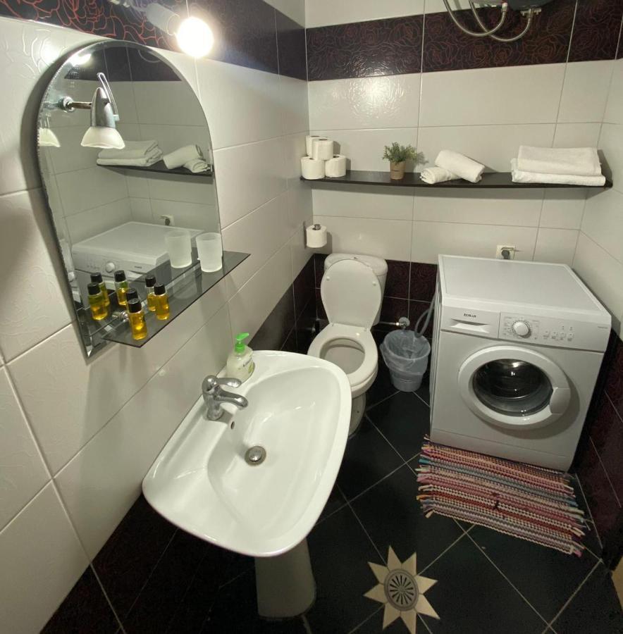 Paradiso Apartments ซารานเดอ ภายนอก รูปภาพ