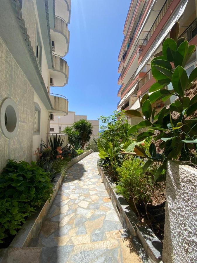 Paradiso Apartments ซารานเดอ ภายนอก รูปภาพ