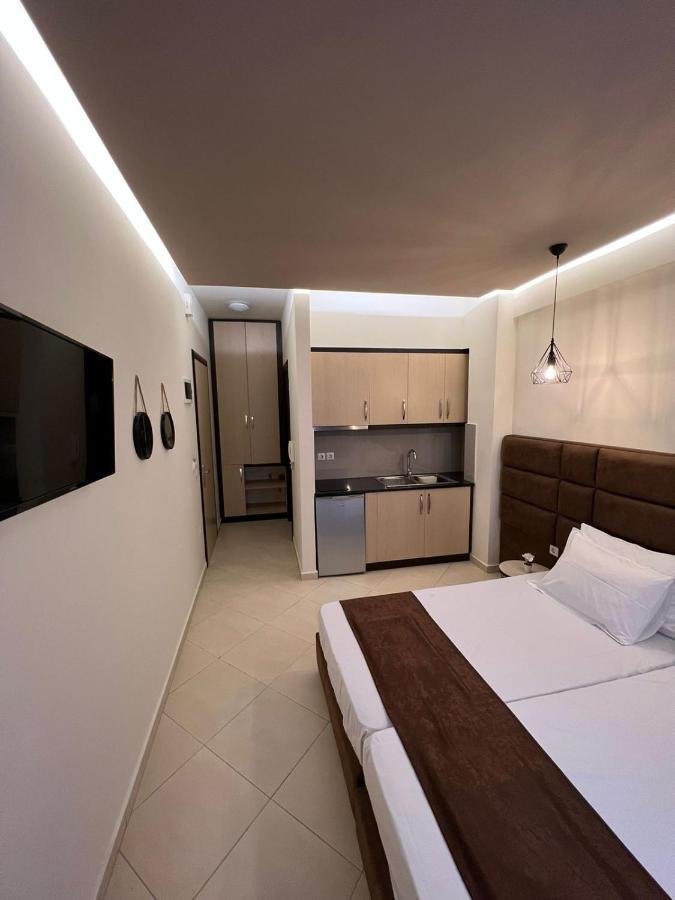 Paradiso Apartments ซารานเดอ ภายนอก รูปภาพ