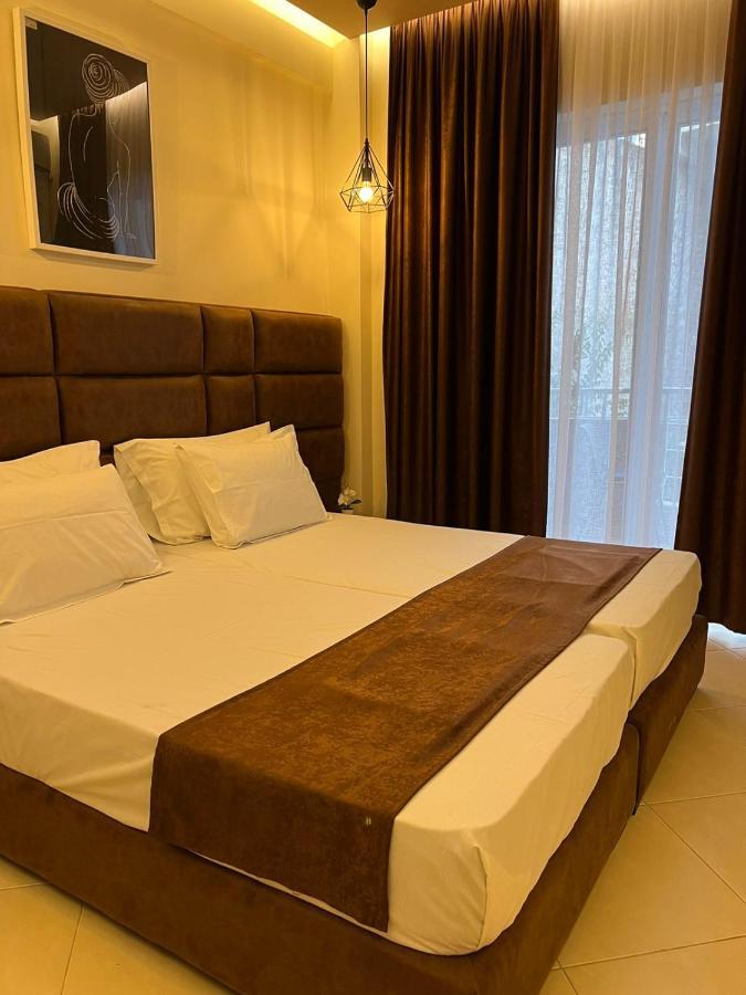 Paradiso Apartments ซารานเดอ ภายนอก รูปภาพ