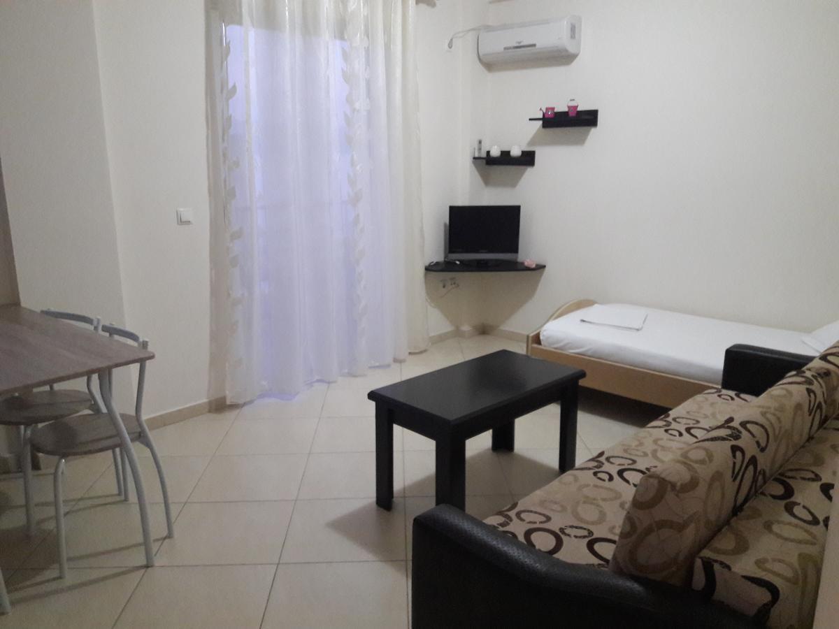 Paradiso Apartments ซารานเดอ ภายนอก รูปภาพ